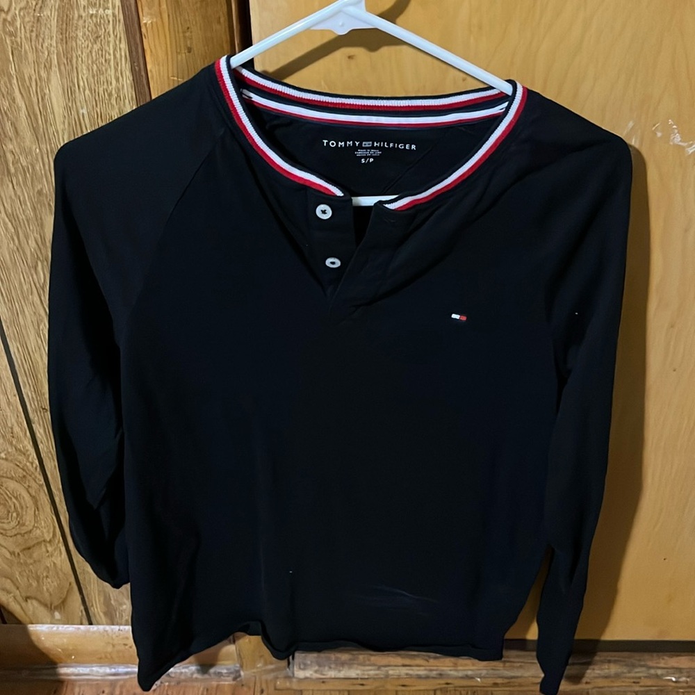 tommy hilfiger black long sleeve